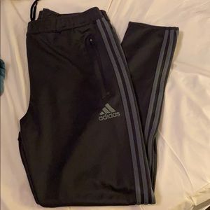 Adidas trio joggers